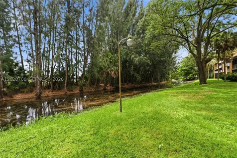 430 Commodore Drive Plantation FL 33325