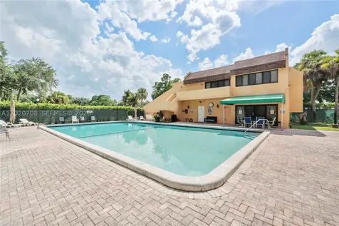 430 Commodore Drive Plantation FL 33325