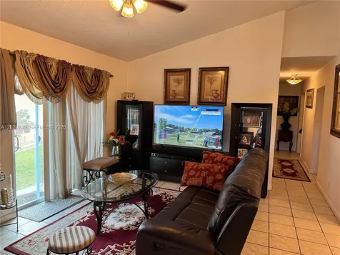 2330 SW 80th Terrace Miramar FL 33025