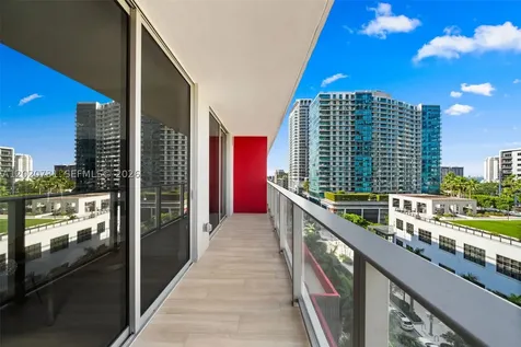 90 NE 32 Miami FL 33137
