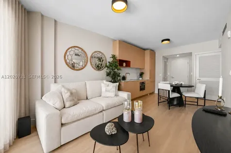 90 NE 32 Miami FL 33137