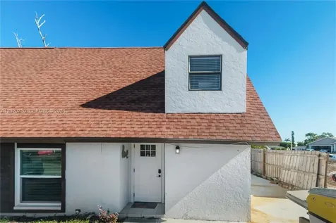 17495 Ellie Drive Fort Myers FL 33967