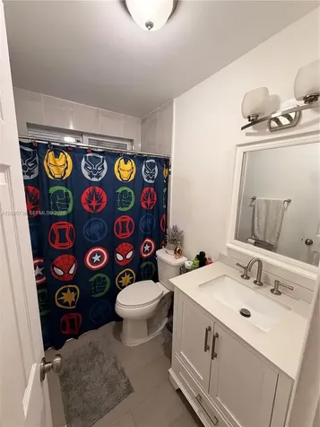 661 SW 67th Avenue Pembroke Pines FL 33023