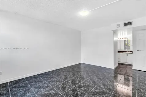 16558 NE 26th Avenue North Miami Beach FL 33160