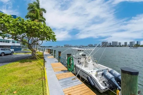 16558 NE 26th Avenue North Miami Beach FL 33160