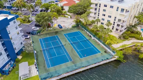 16558 NE 26th Avenue North Miami Beach FL 33160