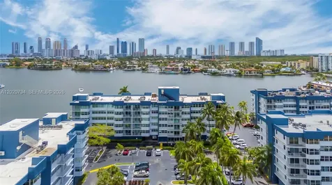 16558 NE 26th Avenue North Miami Beach FL 33160