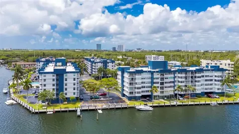 16558 NE 26th Avenue North Miami Beach FL 33160