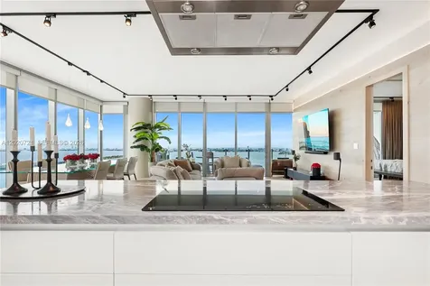 700 NE 26th Terrace Miami FL 33137