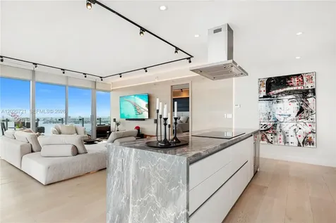 700 NE 26th Terrace Miami FL 33137