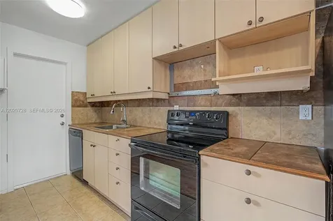 60 NW 79th Street Miami FL 33150