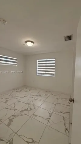 811 E 52nd Street Hialeah FL 33013
