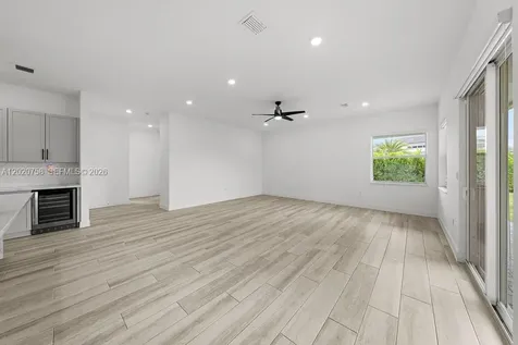 2031 Meadows Drive Davie FL 33324