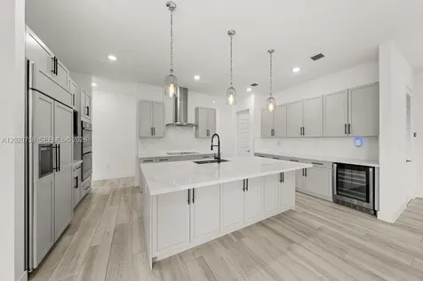 2031 Meadows Drive Davie FL 33324