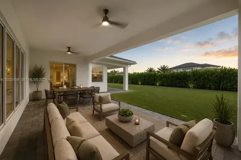 2031 Meadows Drive Davie FL 33324