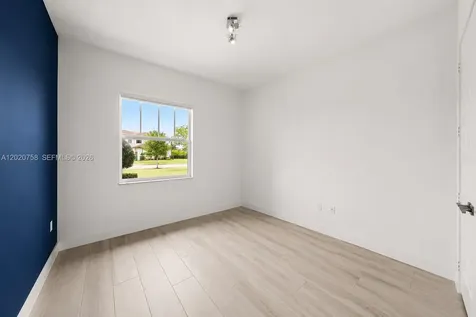 2031 Meadows Drive Davie FL 33324