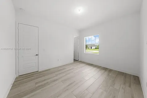 2031 Meadows Drive Davie FL 33324