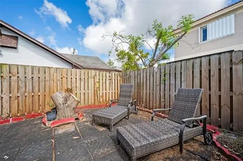 255 E 3rd Street Hialeah FL 33010