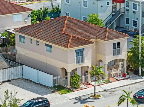 255 E 3rd Street Hialeah FL 33010