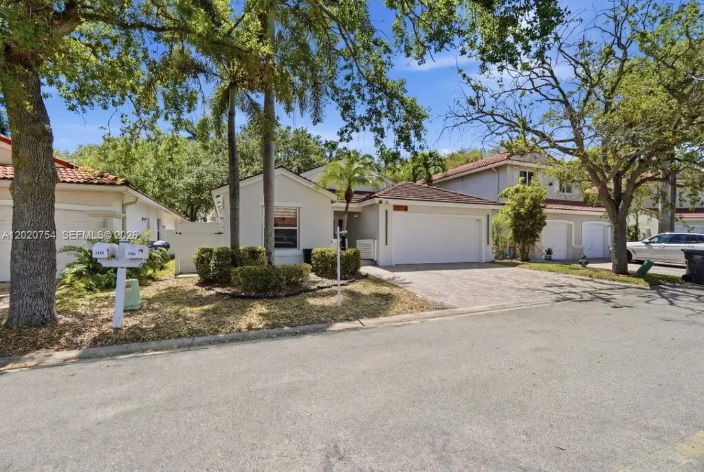 3464 51st Street Hollywood FL 33312