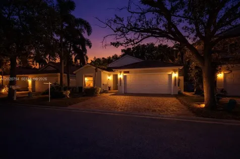 3464 51st Street Hollywood FL 33312