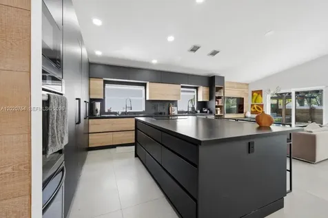 3464 51st Street Hollywood FL 33312