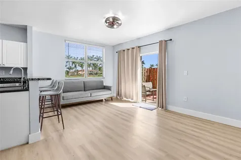 1595 NE 33rd Road Homestead FL 33033