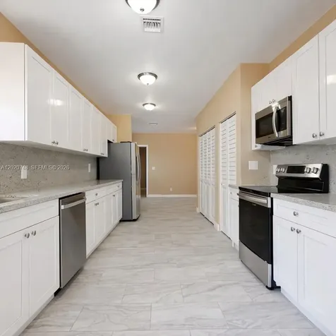 1015 NW 8th Avenue Fort Lauderdale FL 33311