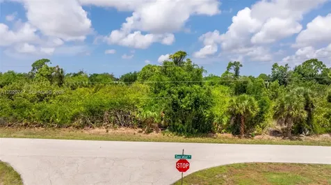 7061 W Sea Mist Drive Port Charlotte FL 33981