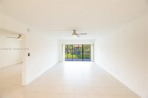 200 Lakeview Drive Weston FL 33326