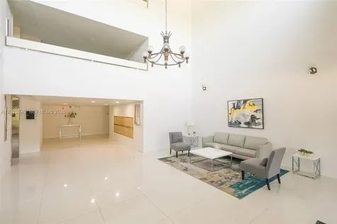 200 Lakeview Drive Weston FL 33326