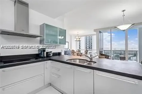 18201 Collins Avenue Sunny Isles Beach FL 33160
