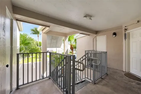 6720 NW 174th Terrace Hialeah FL 33015