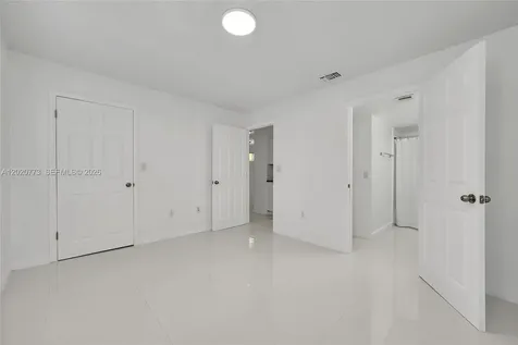 6720 NW 174th Terrace Hialeah FL 33015