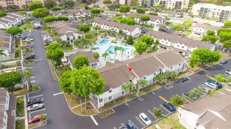 6720 NW 174th Terrace Hialeah FL 33015