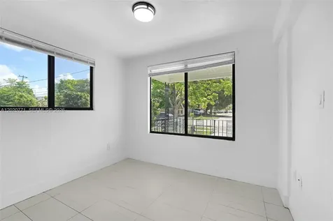 1918 NW 19th Avenue Miami FL 33125