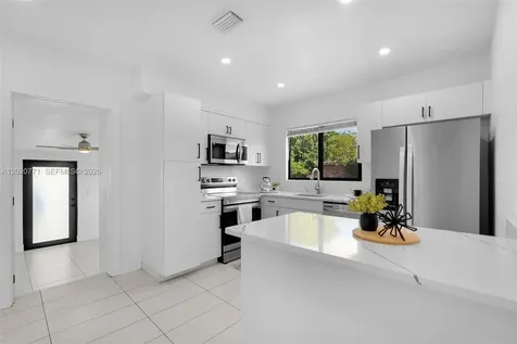 1918 NW 19th Avenue Miami FL 33125