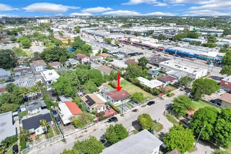 1918 NW 19th Avenue Miami FL 33125