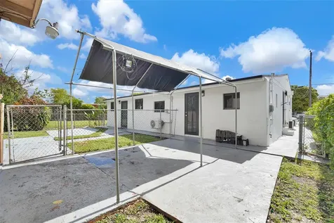 1918 NW 19th Avenue Miami FL 33125