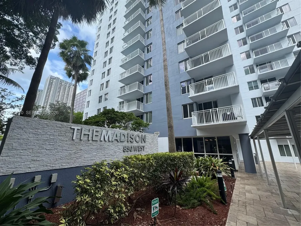 850 N Miami Avenue Miami FL 33136