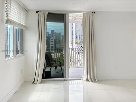 850 N Miami Avenue Miami FL 33136