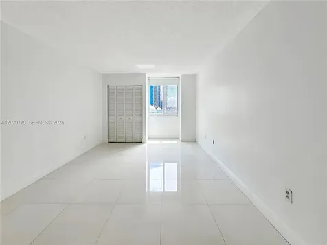 850 N Miami Avenue Miami FL 33136