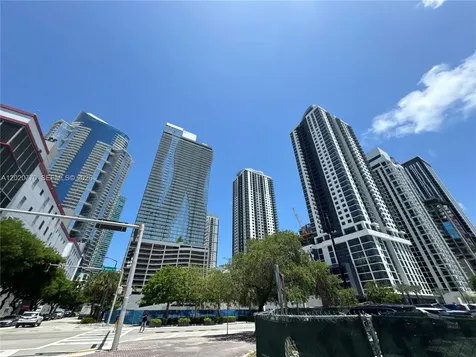 850 N Miami Avenue Miami FL 33136