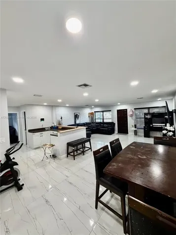 518 NW 47th Court Oakland Park FL 33309