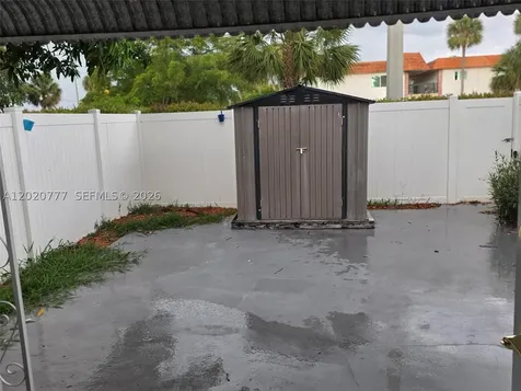 3912 SW 67th Terrace Davie FL 33314