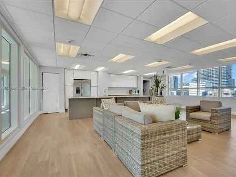 321 NE 26th Street Miami FL 33137