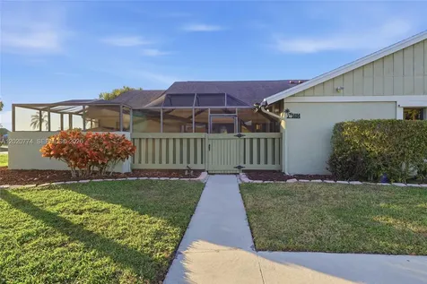 5694 Northpointe Lane Boynton Beach FL 33437