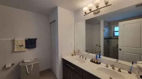 438 NE 194th Terrace Miami FL 33179