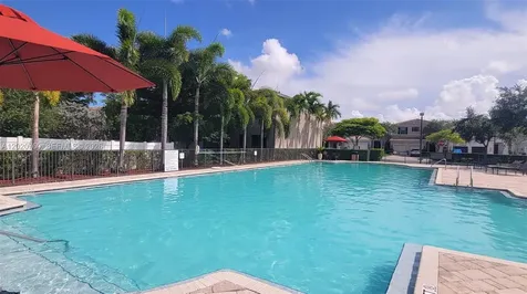 438 NE 194th Terrace Miami FL 33179