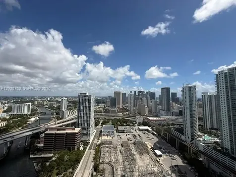 185 SW 7th Street Miami FL 33130